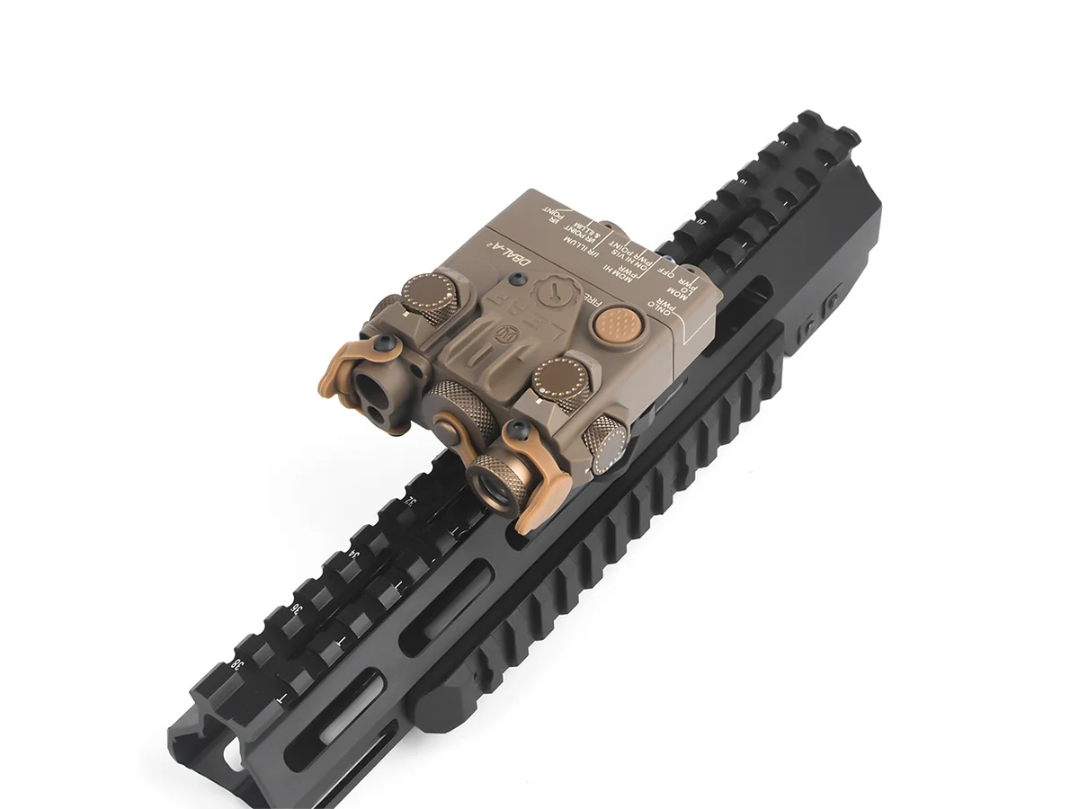 WADSN DBAL-A2 laser rosu si lanterna Dark Earth